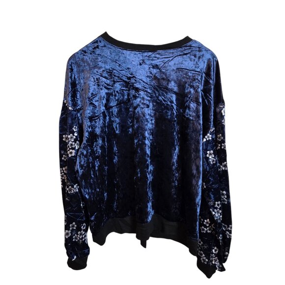 SOLD Disney Princess Women Asian Inspired Velour Top Floral XXL - Picture 4 of 16